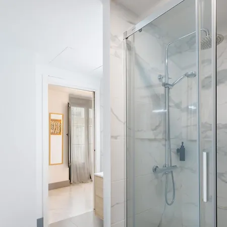 Panther Francos Appartement Sevilla
